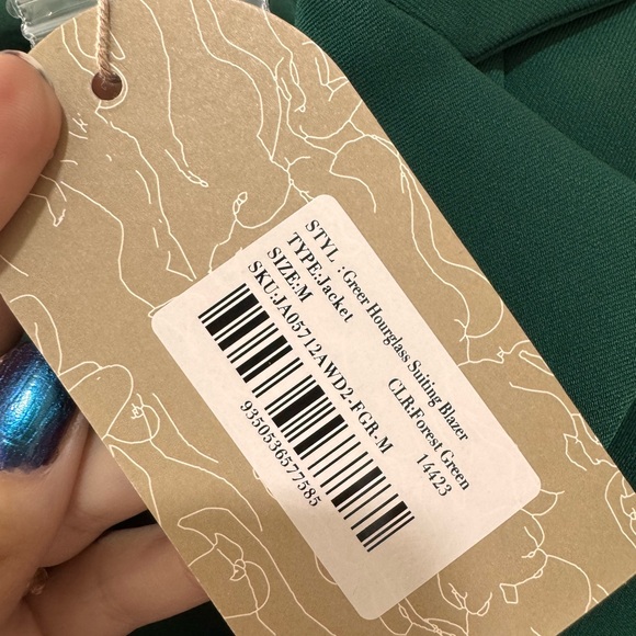 Meshing elegant Green Women's Suit Set - Picture 7 of 9